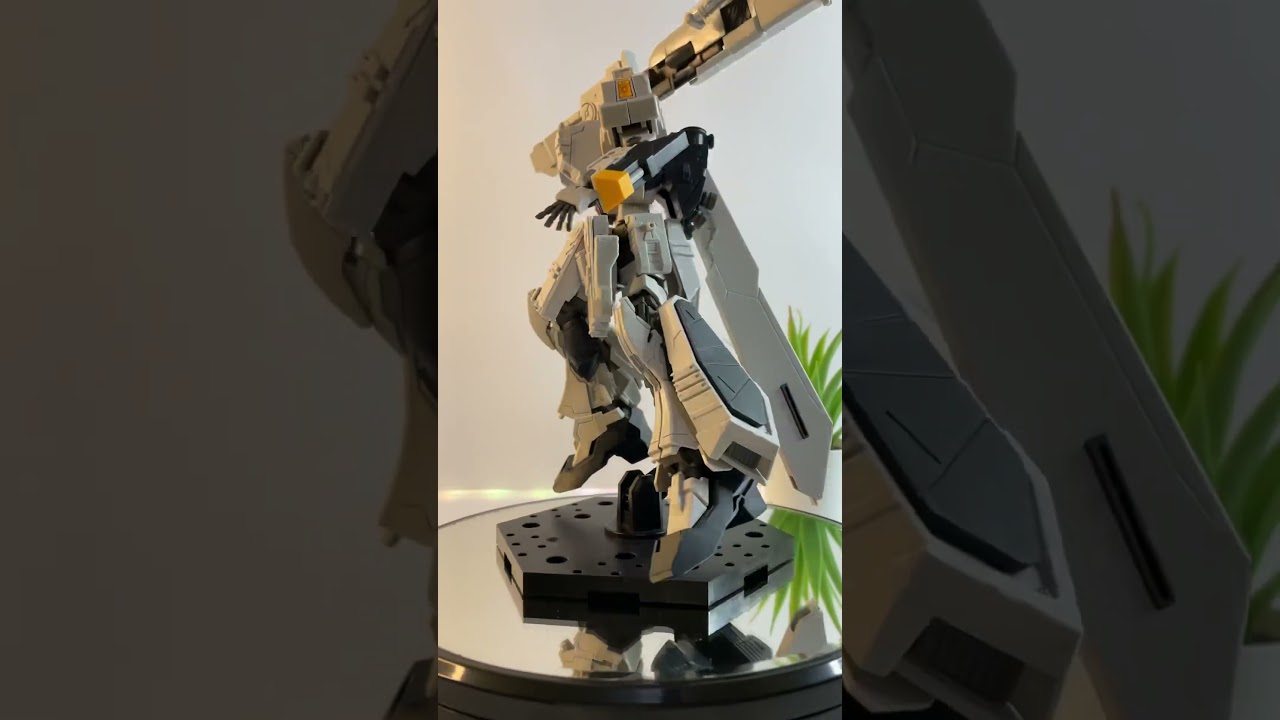 MC Model HG 1/144 Nu Gundoom HWS Action Poses 