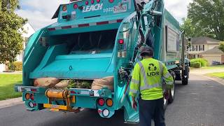 New Mack Granite / Leach 2RIII Garbage Truck Crushing Yard Waste