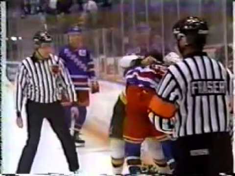 Jim Agnew vs Tie Domi - Hartford vs Winnipeg Feb 12, 1992