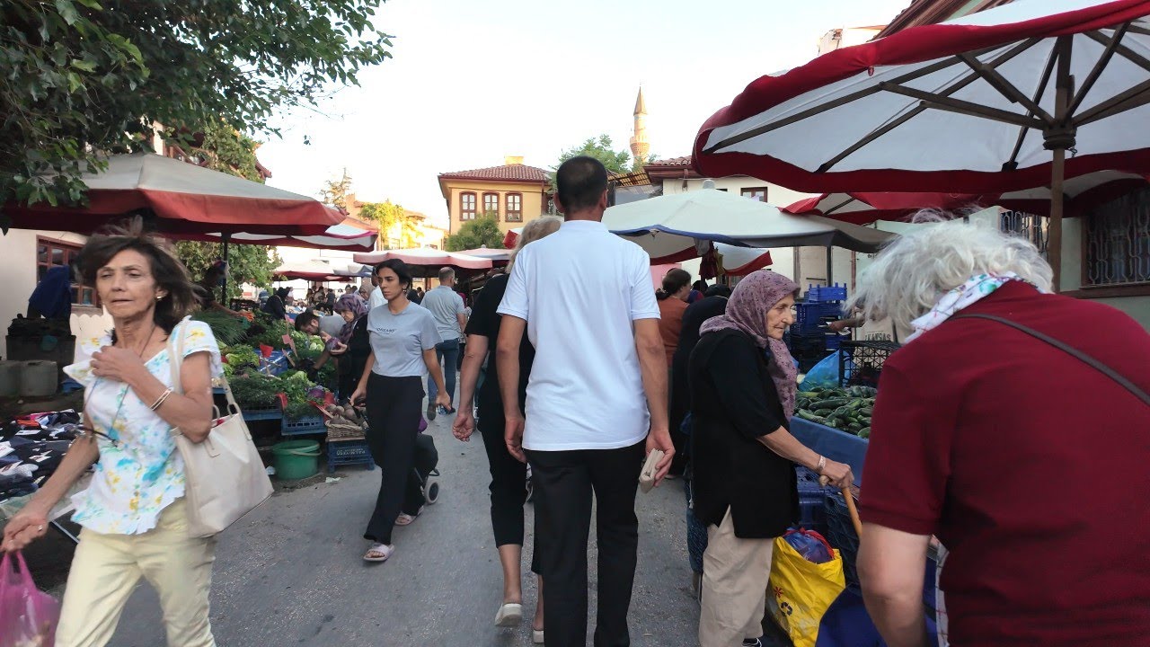 Eskişehir [4k60fps], Odunpazarı ve Alanönü'nde Yürüyüş Turu - Odunpazari & Alanonu Walking Tour 