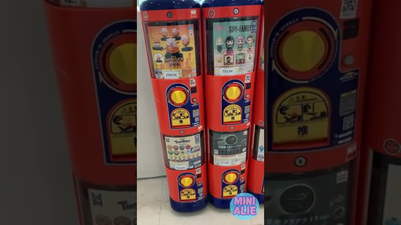 Capsule Toy Hunting In Hong Kong 2022 (00) 