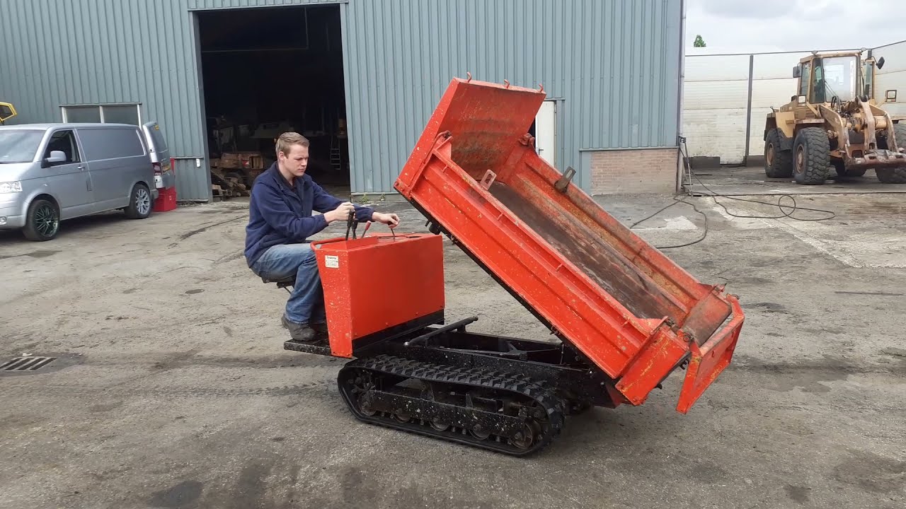Minitrac 1302 dumper,