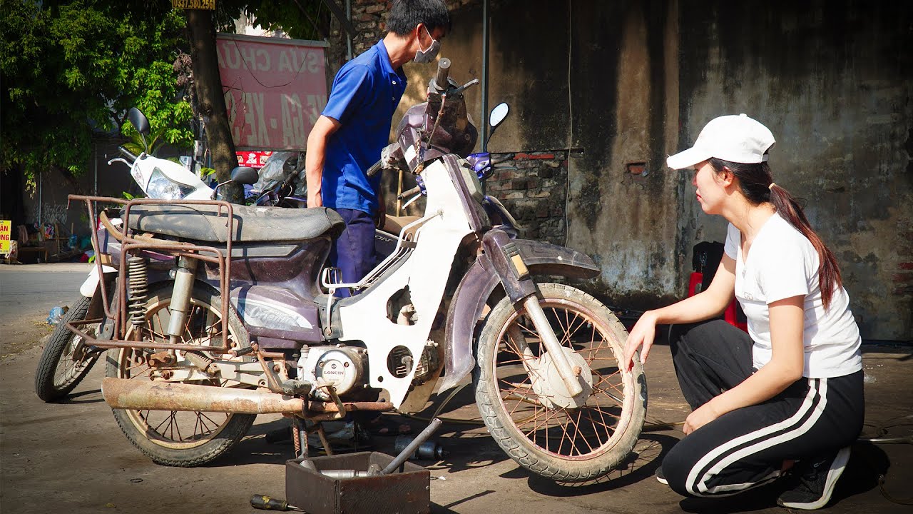Father & Daughter Harvest Bananas On The Farm, Busy With Repairing Motorbikes | Free New Life
