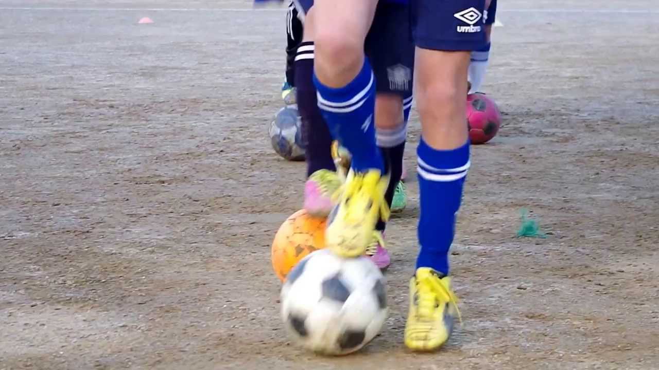 サッカー 練習メニュー 情報サイト 技術 ボールタッチ