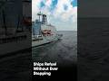 Two 1,000-Foot Ships Stay 30 Meters Apart at Sea While Pumping 1,000 Tonnes of Fuel an Hour! 😱