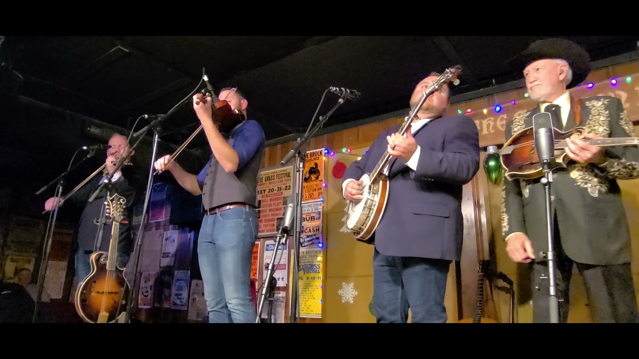 Tennessee Waltz / Doyle Lawson and Quicksilver YouTube