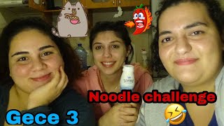 Aciiii Noodle Challenge With Ev Arkadaslarimla Gece 3Te