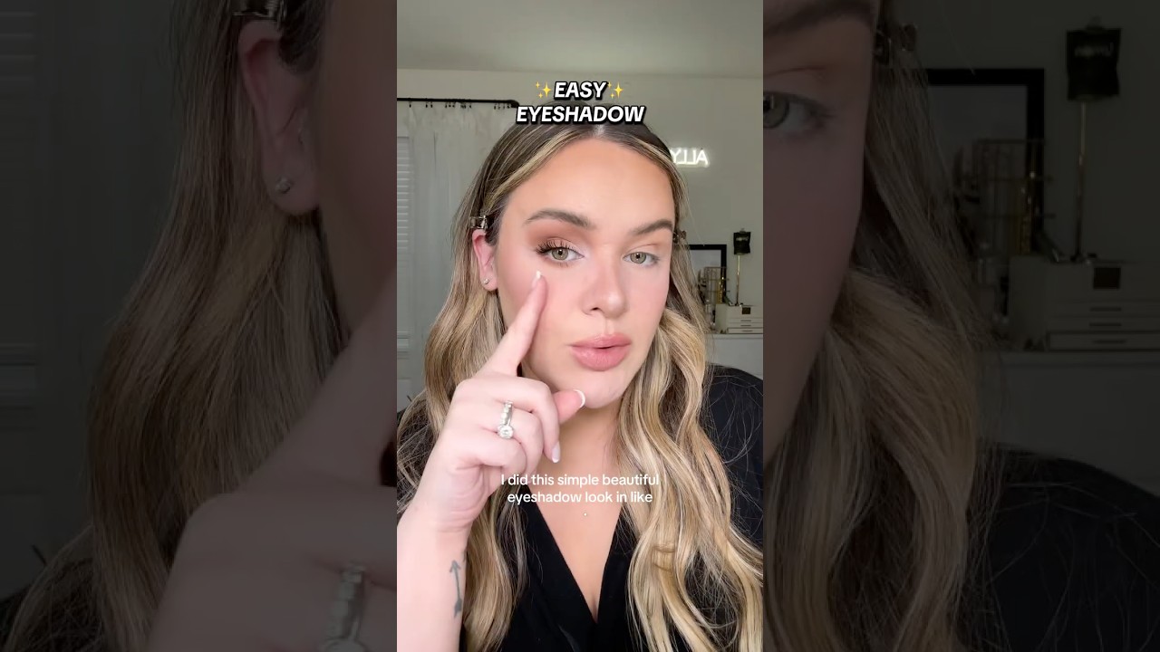 A tutorial for how to do a quick easy natural eyeshadow look