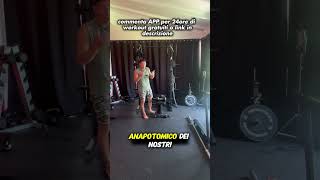 Affondi in Avanzamento: Tecnica Corretta per Gambe e Glutei