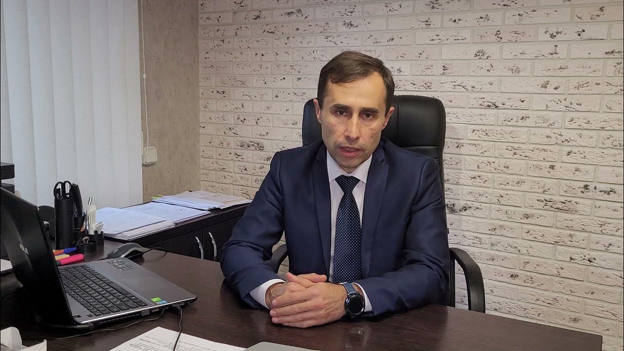 Директор 35 школы тамбов. Ролик директора школы. Ролик директора школы. Старый директор. Школа 175 казань директор школы.