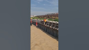 Remov formwork cap beam for sheet pile.