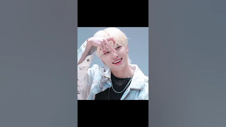 That smile.💎🦕(Dino version) #svtcarat #seventeen #svt #dino #shortsfeed #carat