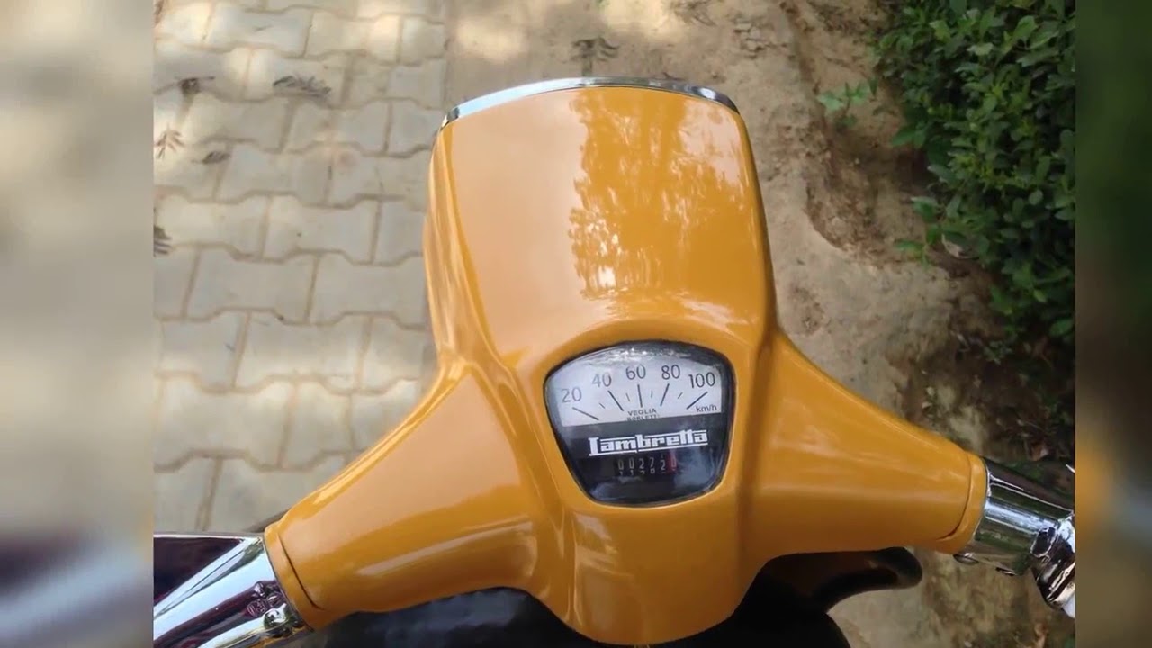 Lambretta Gp Speedo  - (Includes Speedo Cable Lower Connection Piece (Black).