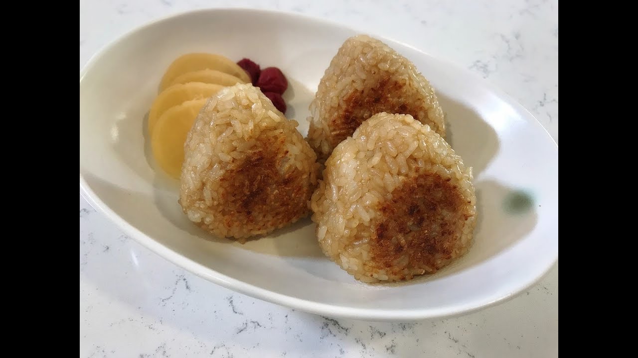 Grilled Rice Balls (Yakionigiri)