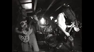 Watch Baroness Wailing Wintry Wind video