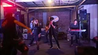 Story Of Angel - KEHAMPAAN Live In SOUNDS OF DISTORSI
