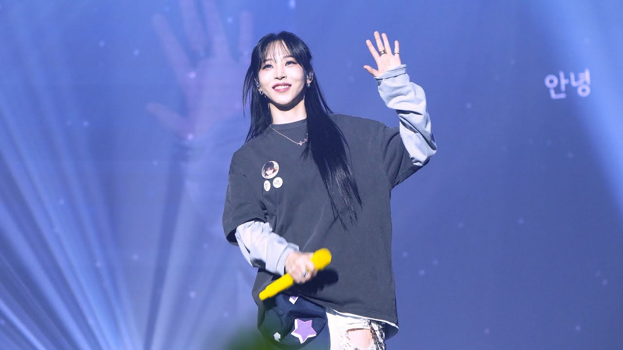 251122 문별 콘서트 - Da Capo, ICY BBY, SOS, 눈, Lunatic, 이륙(Take-off) 직캠 (MAMAMOO MOONBYUL FANCAM)