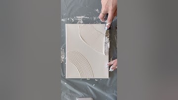 Artist uses modeling paste to create textured art!