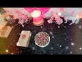 💕LO QUE MUESTRA Y LO QUE OCULTA💭💌+CANALIZACIÓN🔮Tarot Interactivo Amor Hoy