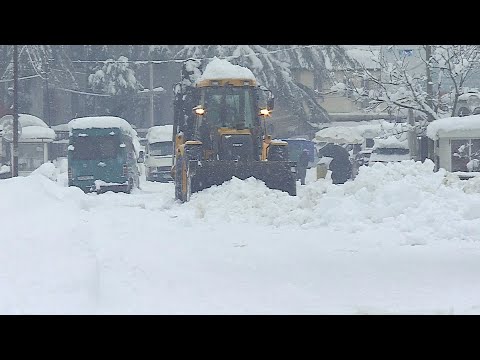 დიდთოვლობა მაღალმთიანეთში -  ხულოში მეწყერი, ქედაში კი ზვავი ჩამოწვა