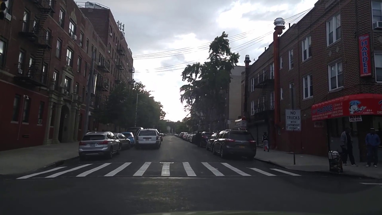 Driving from Crown Heights to Park Slope in Brooklyn,New York