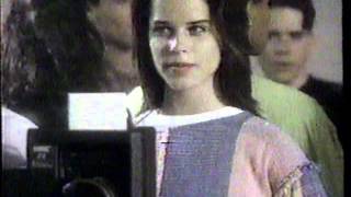 Neve Campbell Tampax 1991