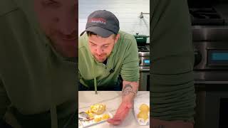 Making pear salad