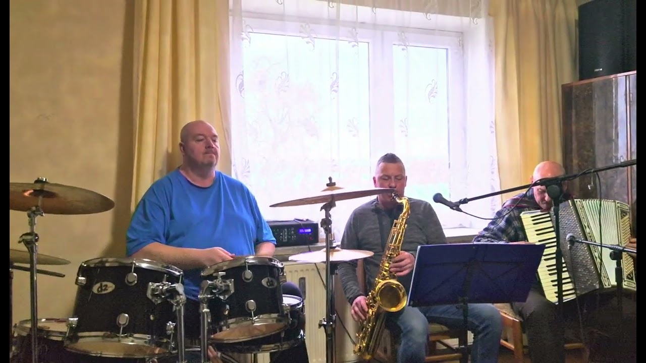 Kapela Ludowa Tadeusza Gliwińskiego z Zagaja