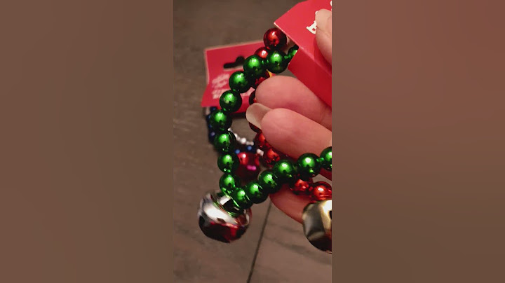 Heart The Elf recommends some jiggle bracelets elf on the shelf video for kids