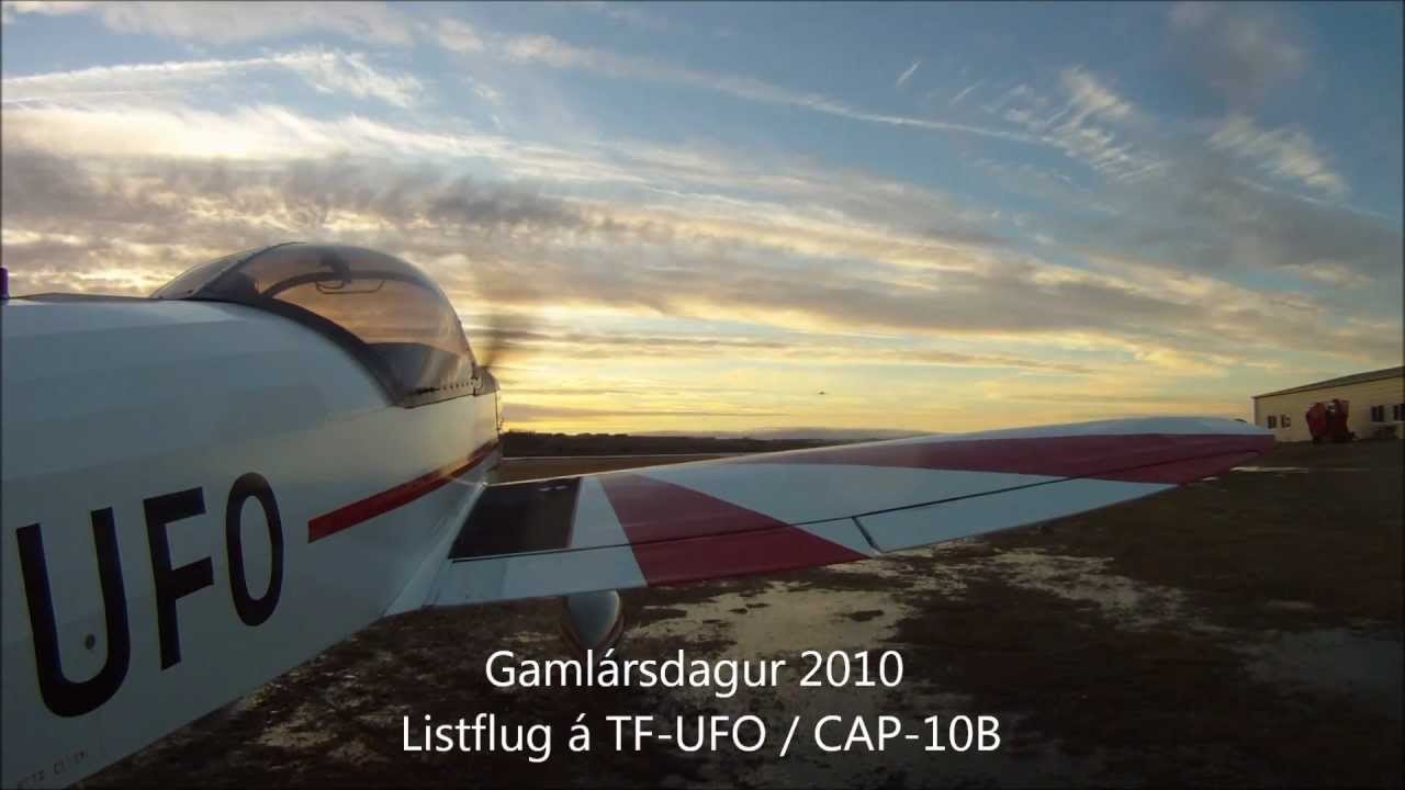 Gamlársdagur 2010 - Listflug á TF-UFO