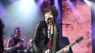 Joan Jett "I Hate Myself For Loving You" Live Toronto March 20 2016 chords