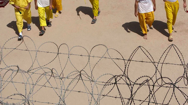 Will the US release photos of detainee treatment i...