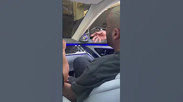 שהשומר לא זיהה את עומר אדם בכניסה להופעה בארה ב 