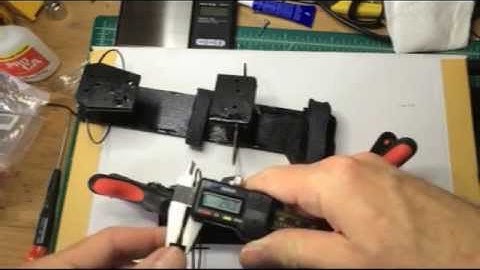 RCExplorer Tricopter V3 - Build video Day 1 Camera Plate