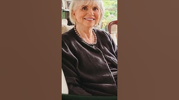 Thumbnail of At 78, Linda Ronstadt FINALLY ADMITS What We All Suspected!