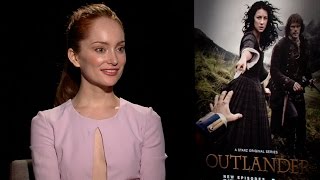Video thumbnail of "OUTLANDER Cast on Sex and Nudity in Historical Scotland"