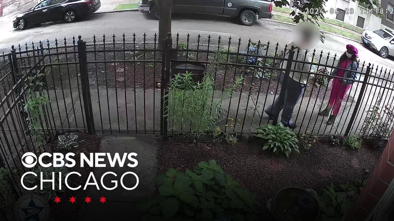 $150,000 reward offered for info on Chicago armed robbery suspect - YouTube