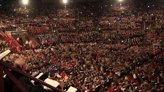 La leggenda del Piave (Il Piave mormorava) cantata da 4600 coristi all'Arena di Verona