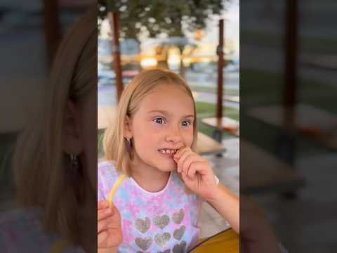 Как моя семья ест картошку фри🤣🍟😵💫 #funny