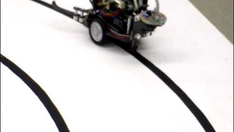 UH IEEE Robotics 2007 Team 2, Line following