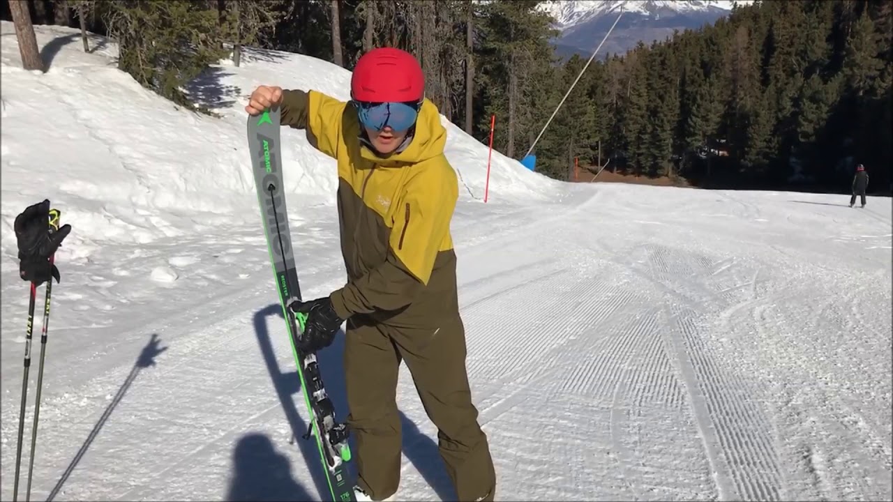 Atomic Redster X9 Wide Body - 2019 Ski Review - YouTube