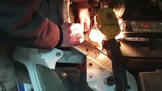 Car repair replacing dual radiator fan for 2006 Chrysler Pacifica touring🚗 Car repair replacing dual radiator fan for 2006 Chrysler Pacifica touring🚗