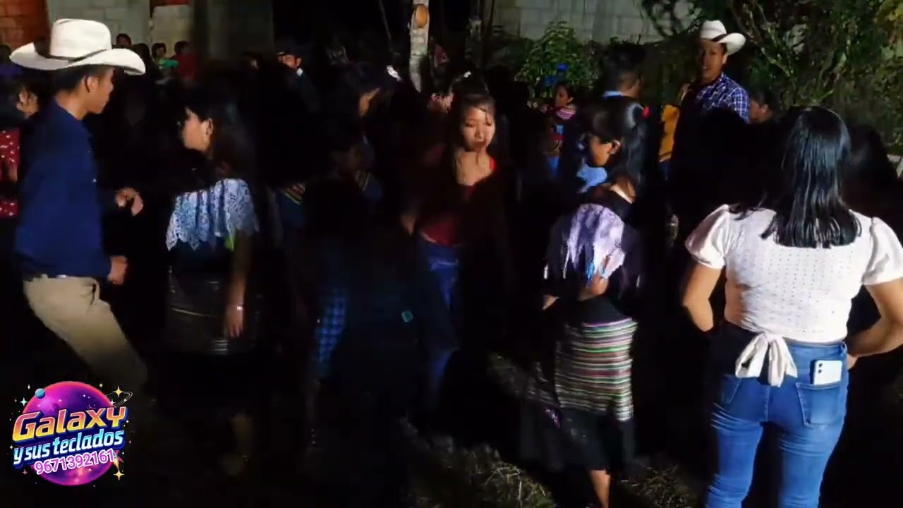 Galaxy y sus teclados mix tropical 