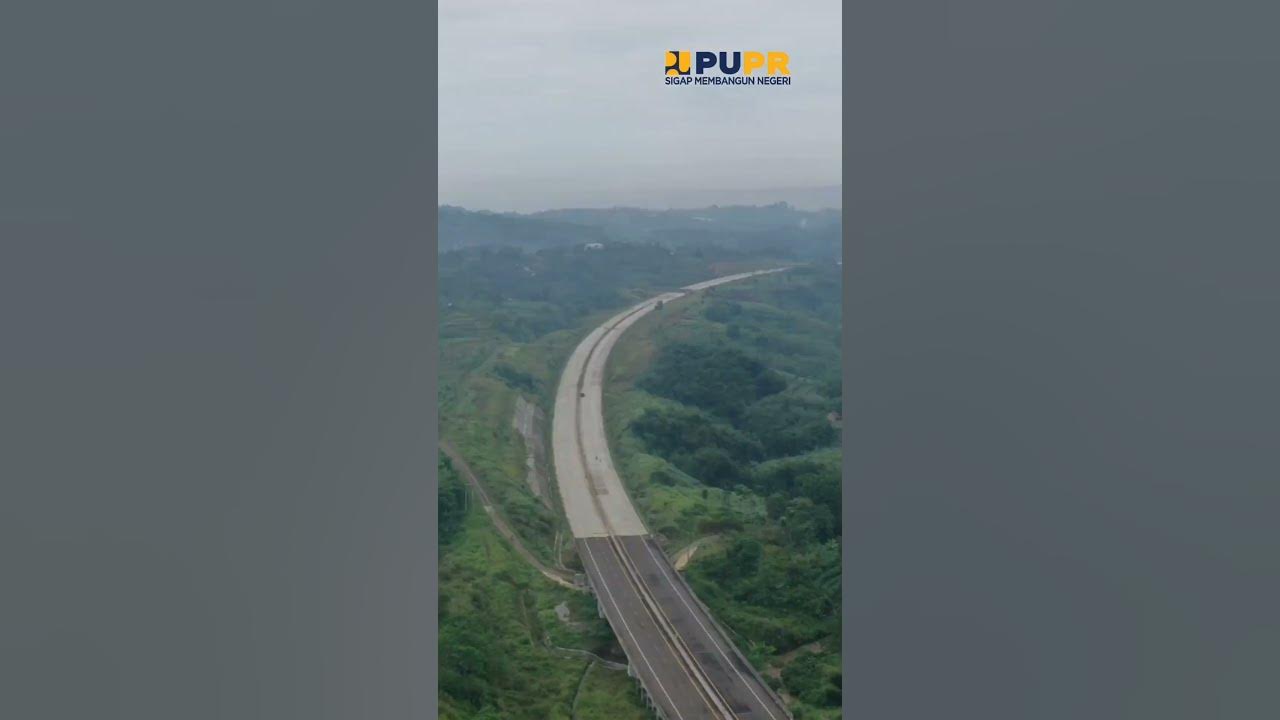 JALAN TOL CIAWI SUKABUMI~ #sigapmembangunnegeri #jalantol #konstruksi #bocimi #tolbocimi #jawabarat