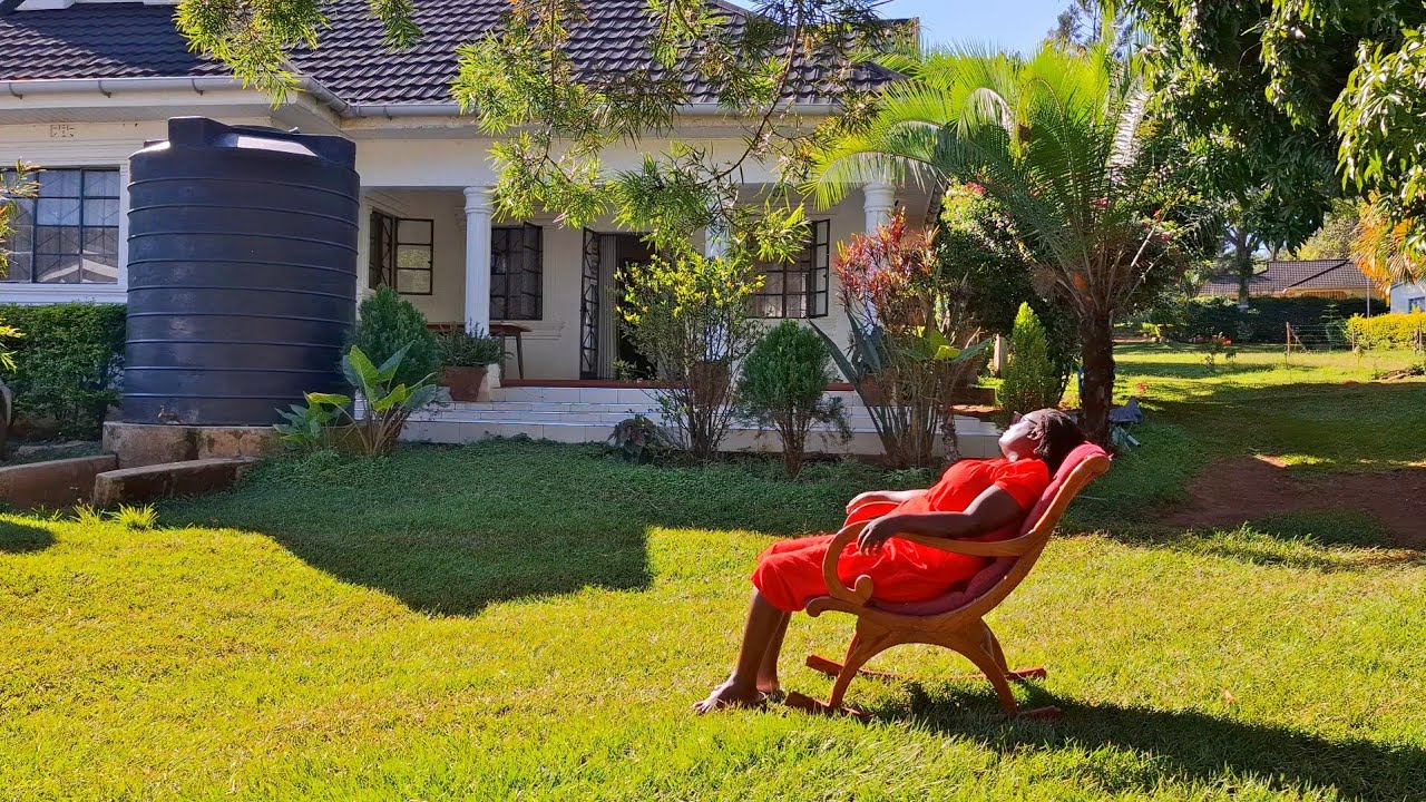 Окунитесь в мирную загородную жизнь и займитесь садоводством на вилле.