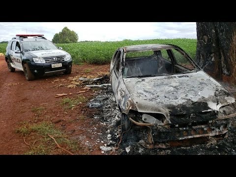 Em Campo Mourão, corpo carbonizado é encontrado dentro de carro em chamas