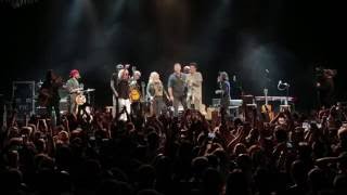 Miniatura del video "Acoustic-4-A-Cure 2016 - Sammy Hagar, James Hetfield & Friends"