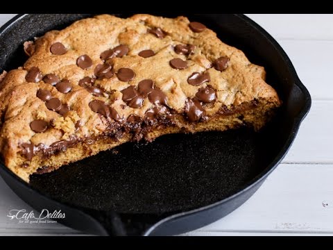 Nutella Stuffed Chocolate Chip Skillet Cookie