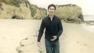  (CC) DRAMATIC SONG - Toby Turner