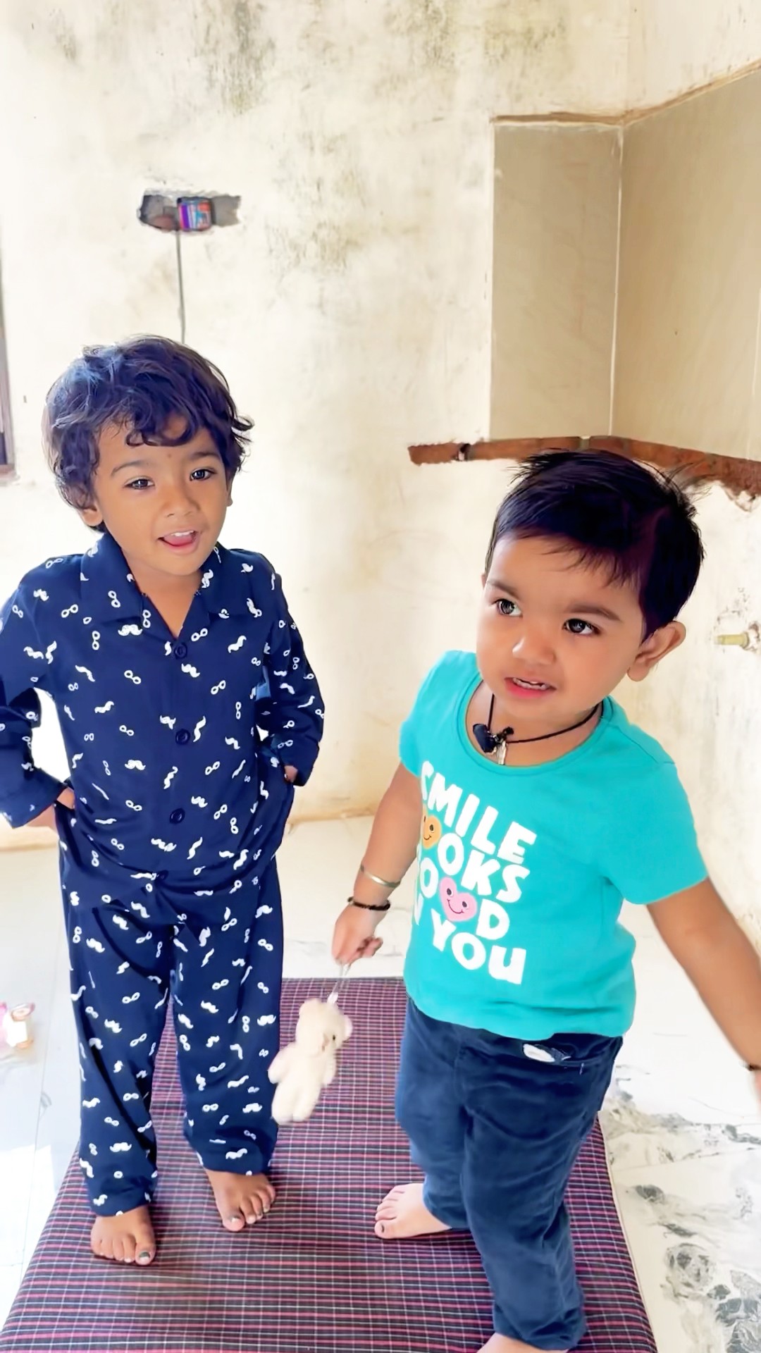 Chalo masti karte h ?